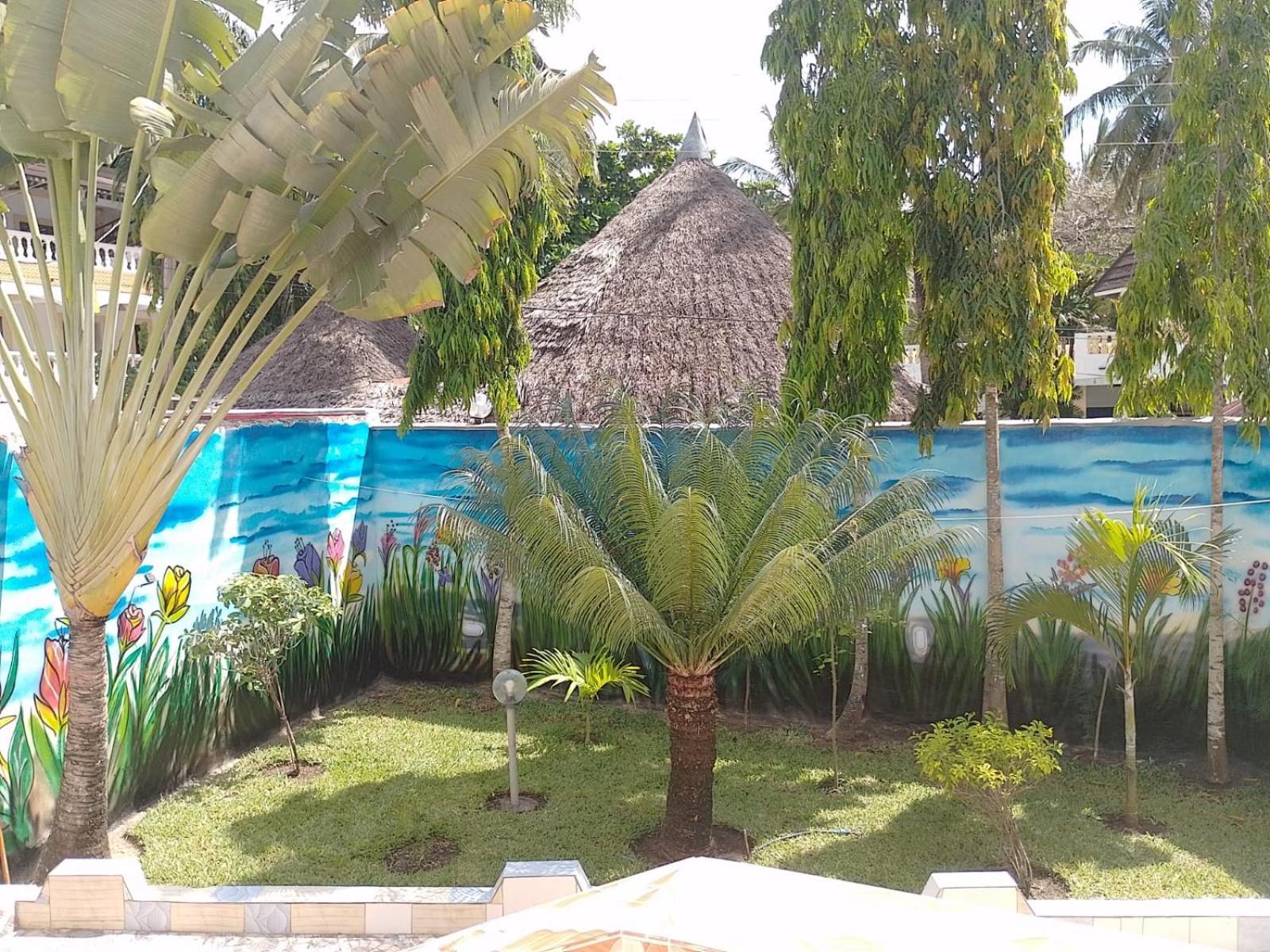 Blessing Holiday Homes - Praia de Diani Exterior foto